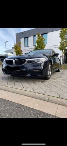 BMW 530d xDrive Touring Sportline