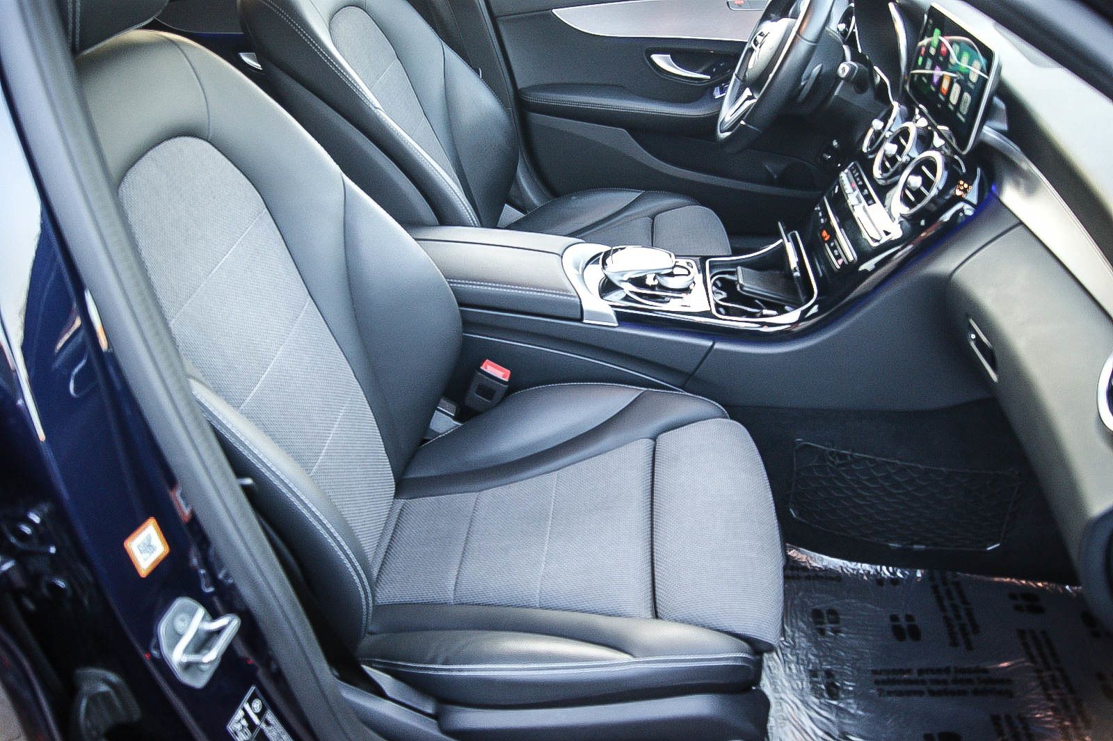 Fahrzeugabbildung Mercedes-Benz C 300 e T 9G-T Avantgarde AHK BURMESTER LED KAME