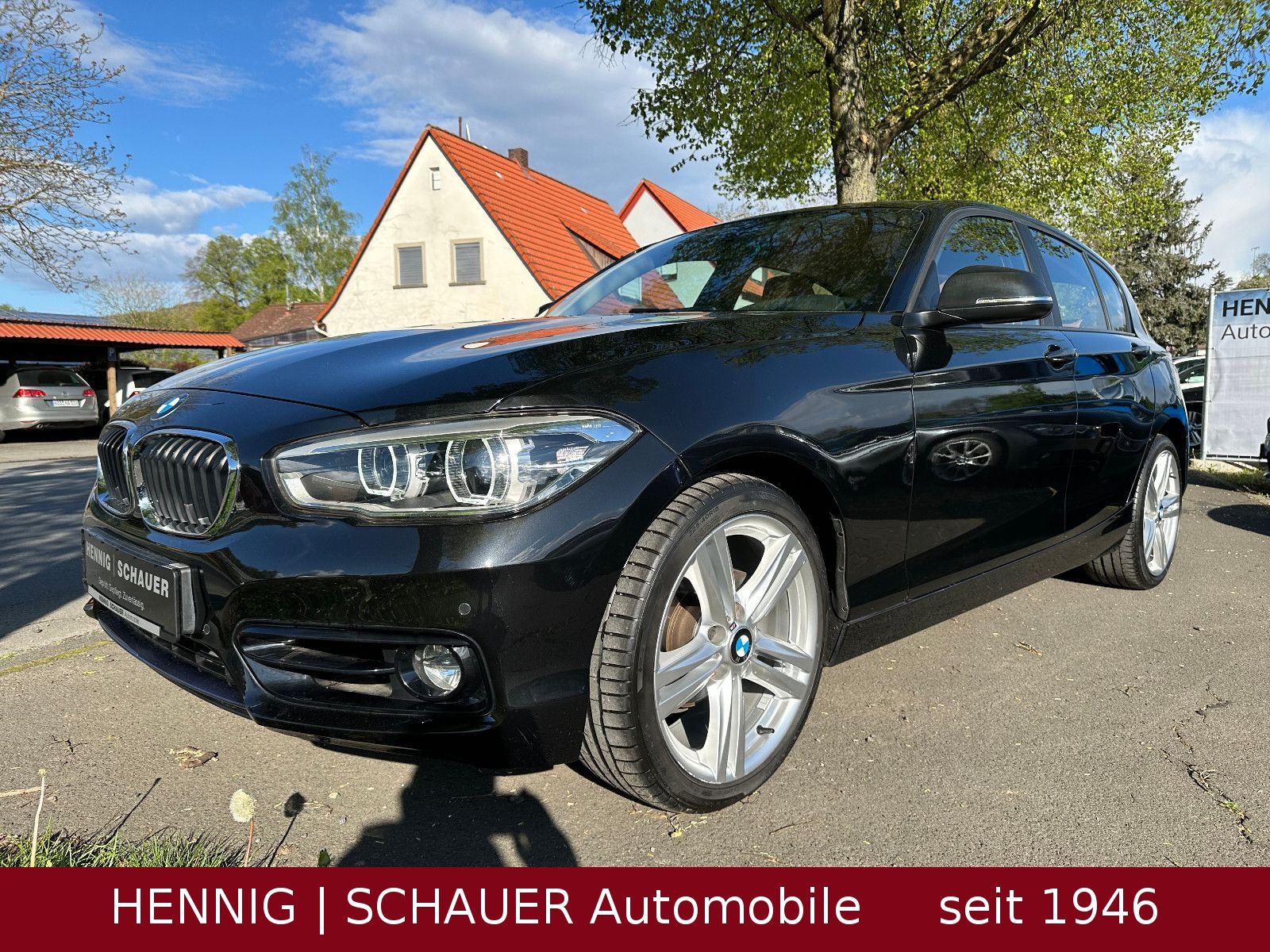 BMW 118d limo Sport Line | LED | 18" | Navi | Leder