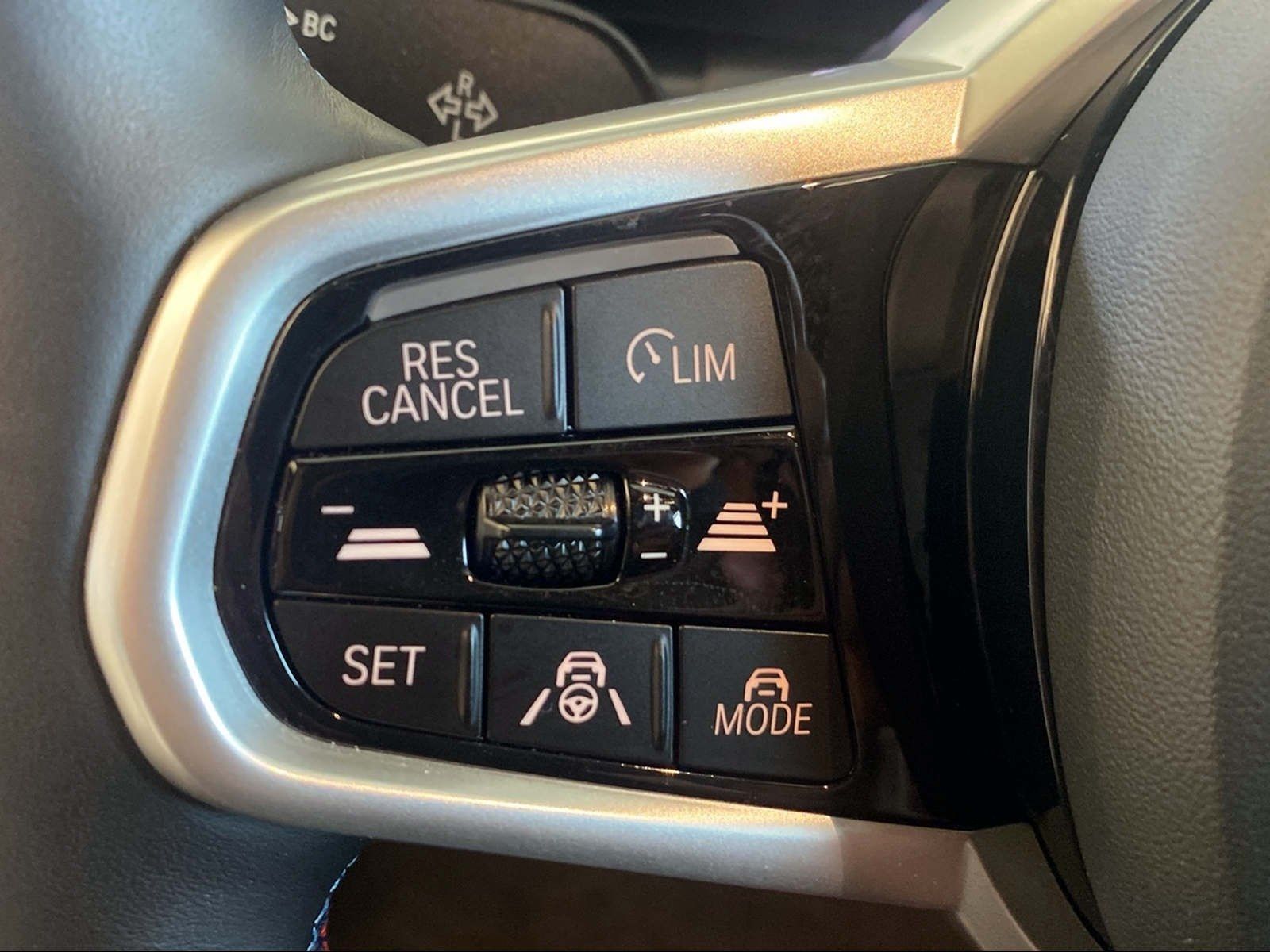 BMW i4 - Bild 18