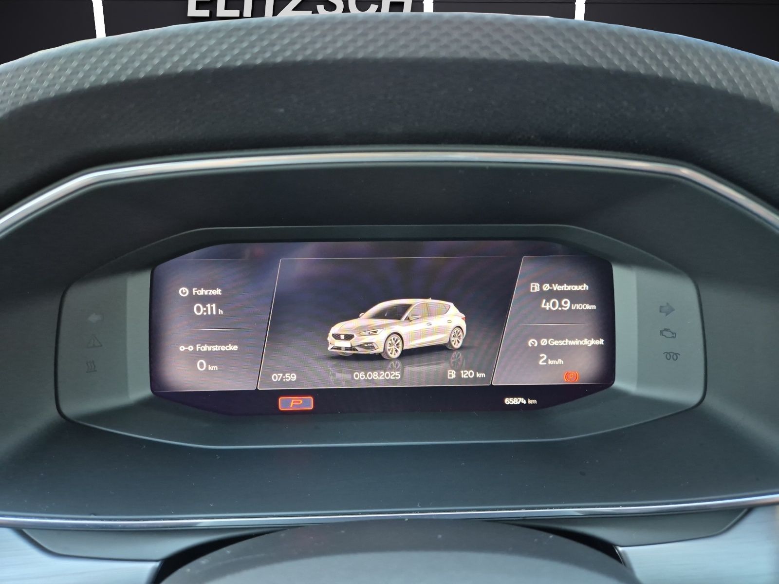 Fahrzeugabbildung SEAT Leon eTSI FR-Line DSG LED Navi ACC RFK SH 18"