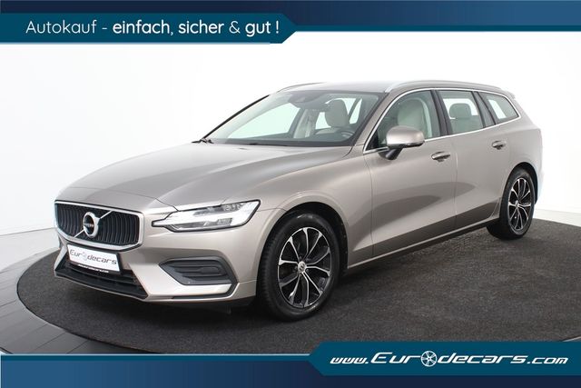 Volvo V60 D3 Inscription *1.Hand*Leder*Standheizung*