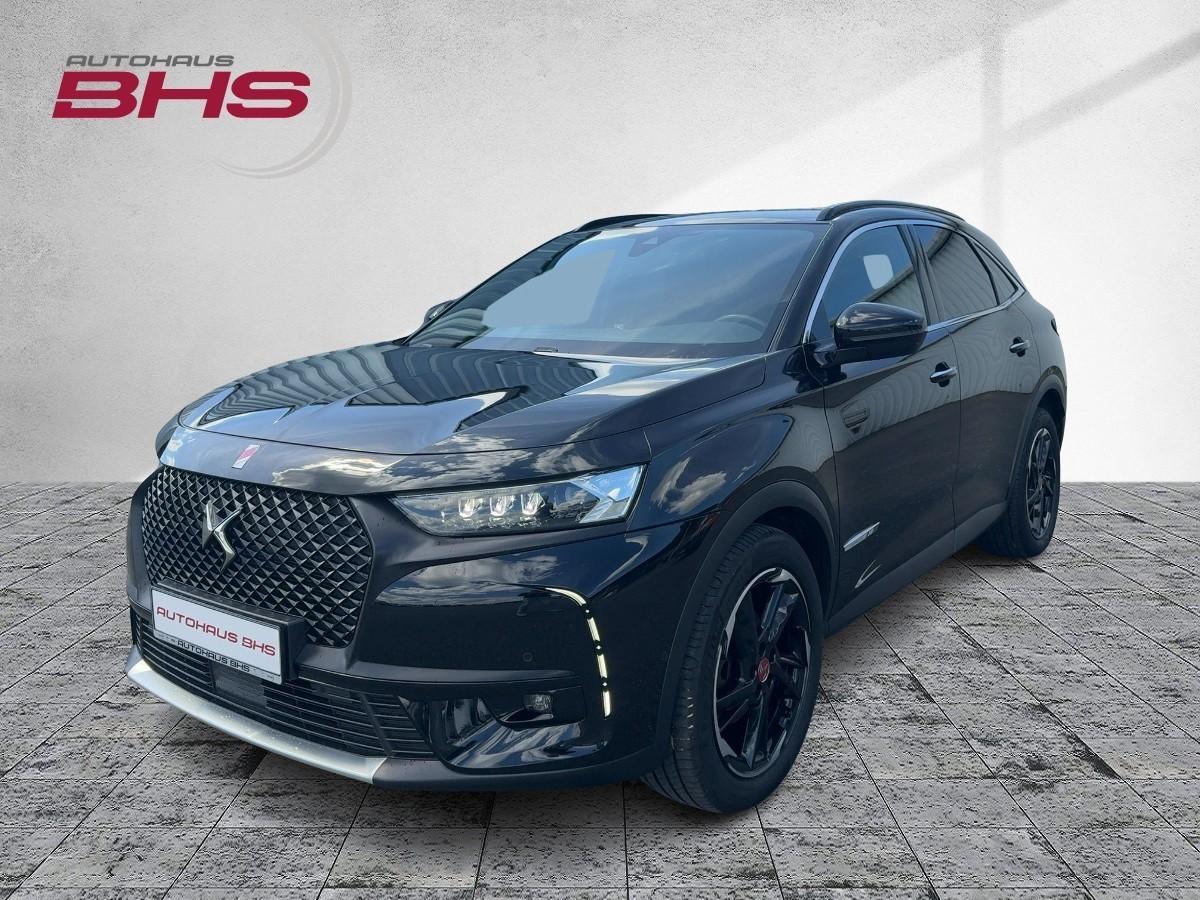 DS Automobiles DS7 Crossback Performance Line mit Weber Grill