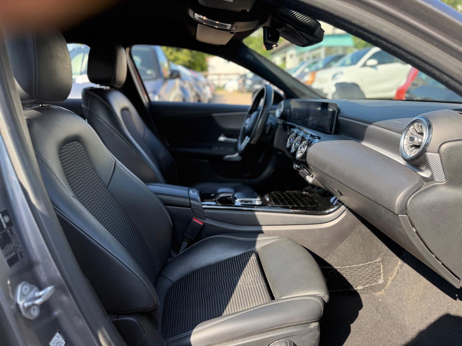 Mercedes-Benz 180 A180 AUTOMATIK*LED*AMBIENTE*SOUNDSYSTEM*, миниатюра 17