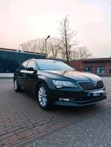 Skoda Superb 2.0 TDI - Skoda Octavia: Super