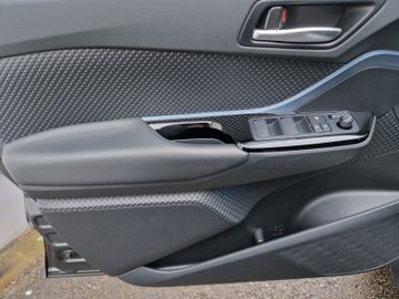 Toyota C-HR - 7