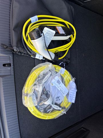 Fahrzeugabbildung Volkswagen Passat Var. GTE Hybrid+Aut.+Navi+1.Hand+CarPlay