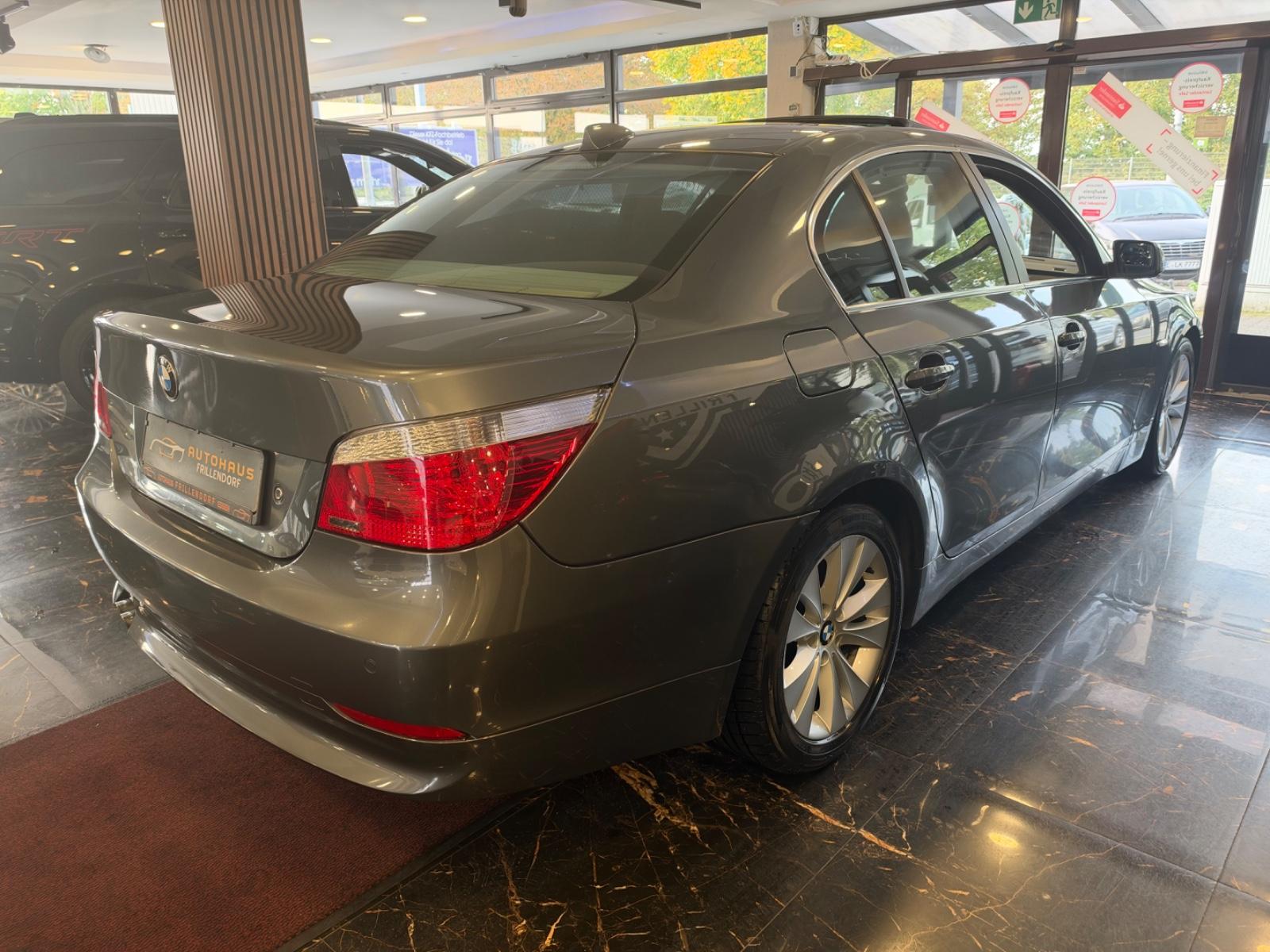 BMW 525i E60 2.5 218 ch • BVA • Cuir Dakota • Toit Ouvrant • PDC