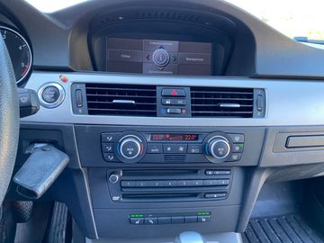 BMW 320 - 11