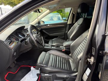 Volkswagen Passat - 10