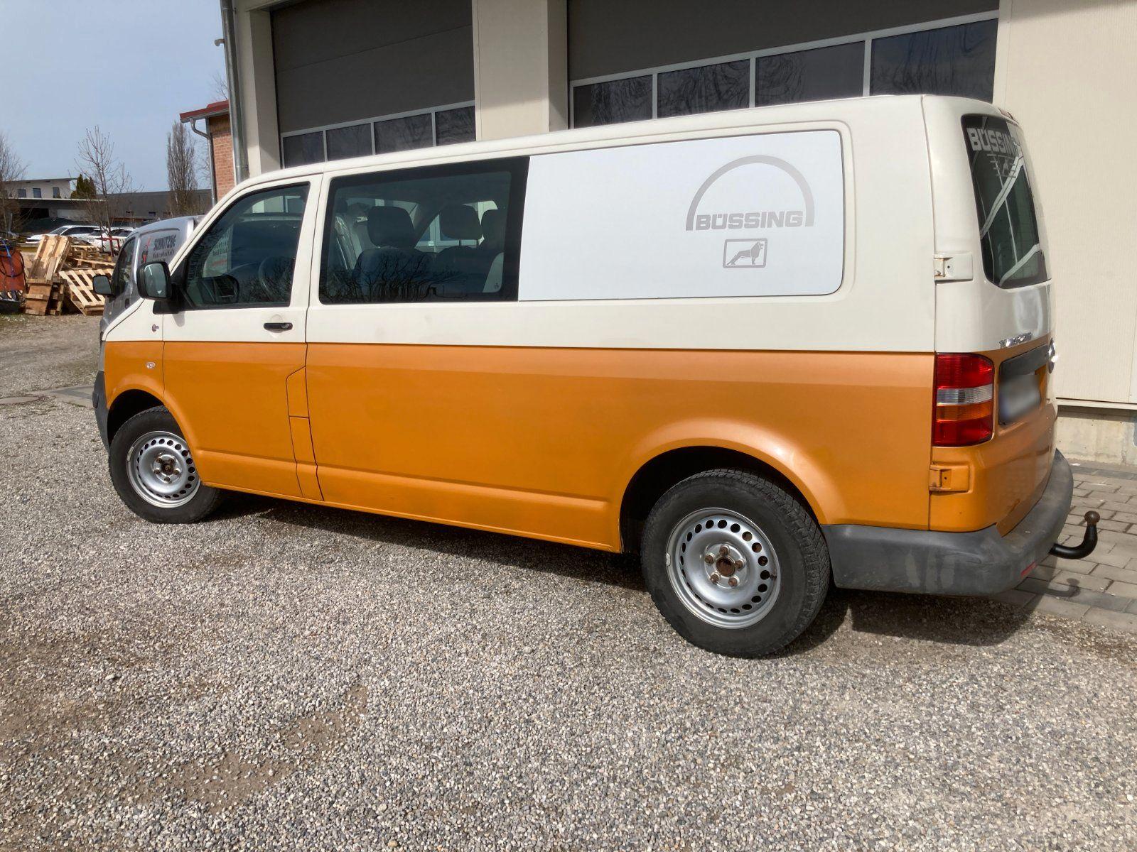Volkswagen Transporter 2008 — photo 11