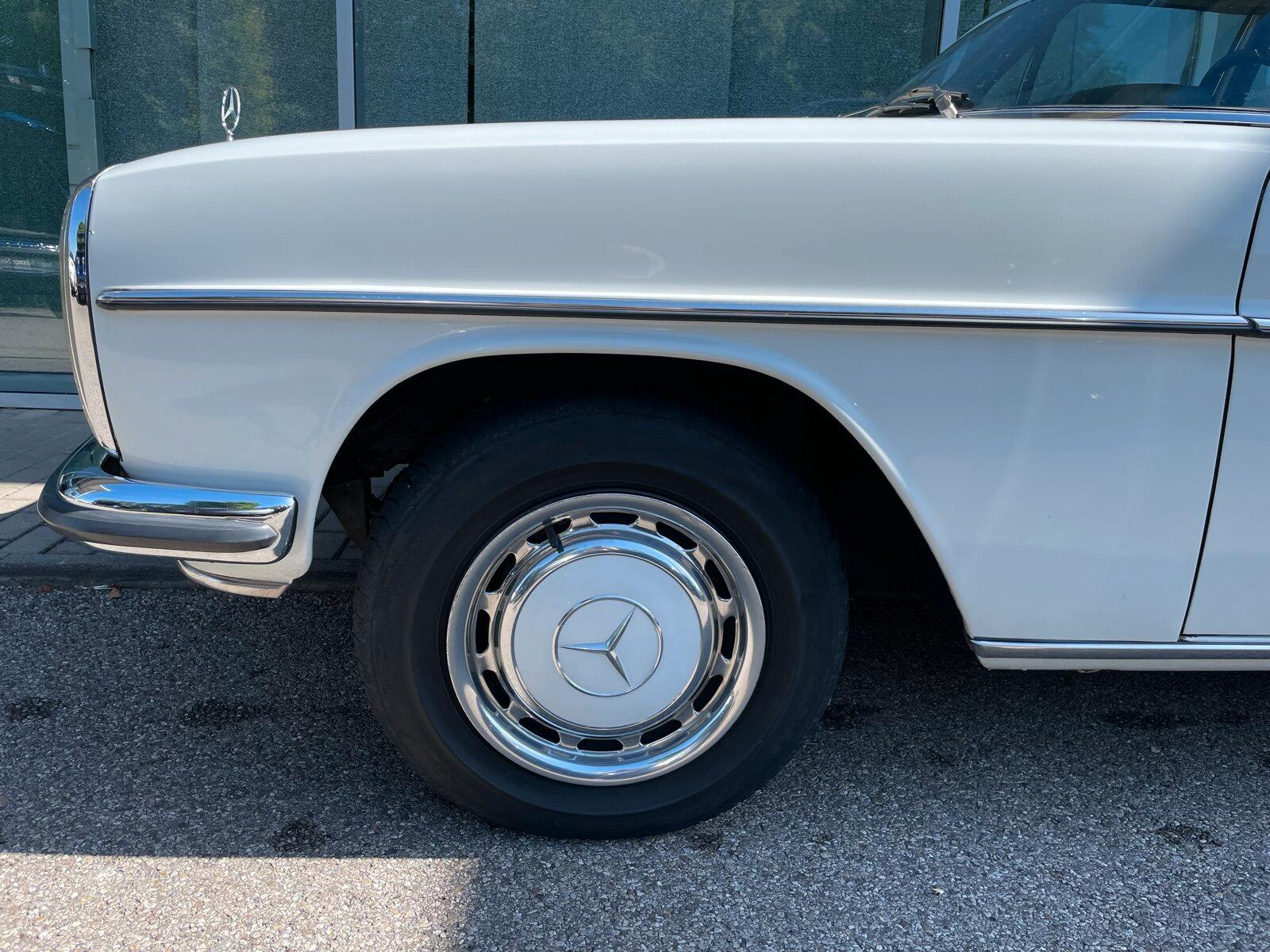 Mercedes-Benz 200 Strichacht*Zustand 2*W115*4.Hand*Historie
