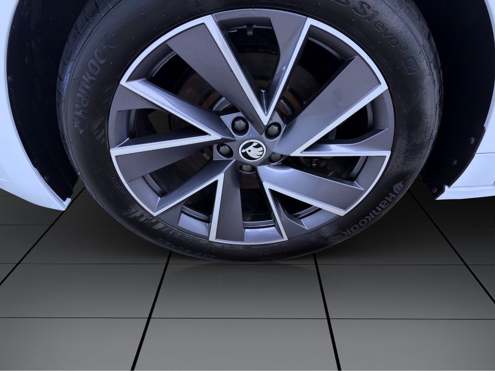 Skoda Enyaq - Bild 9