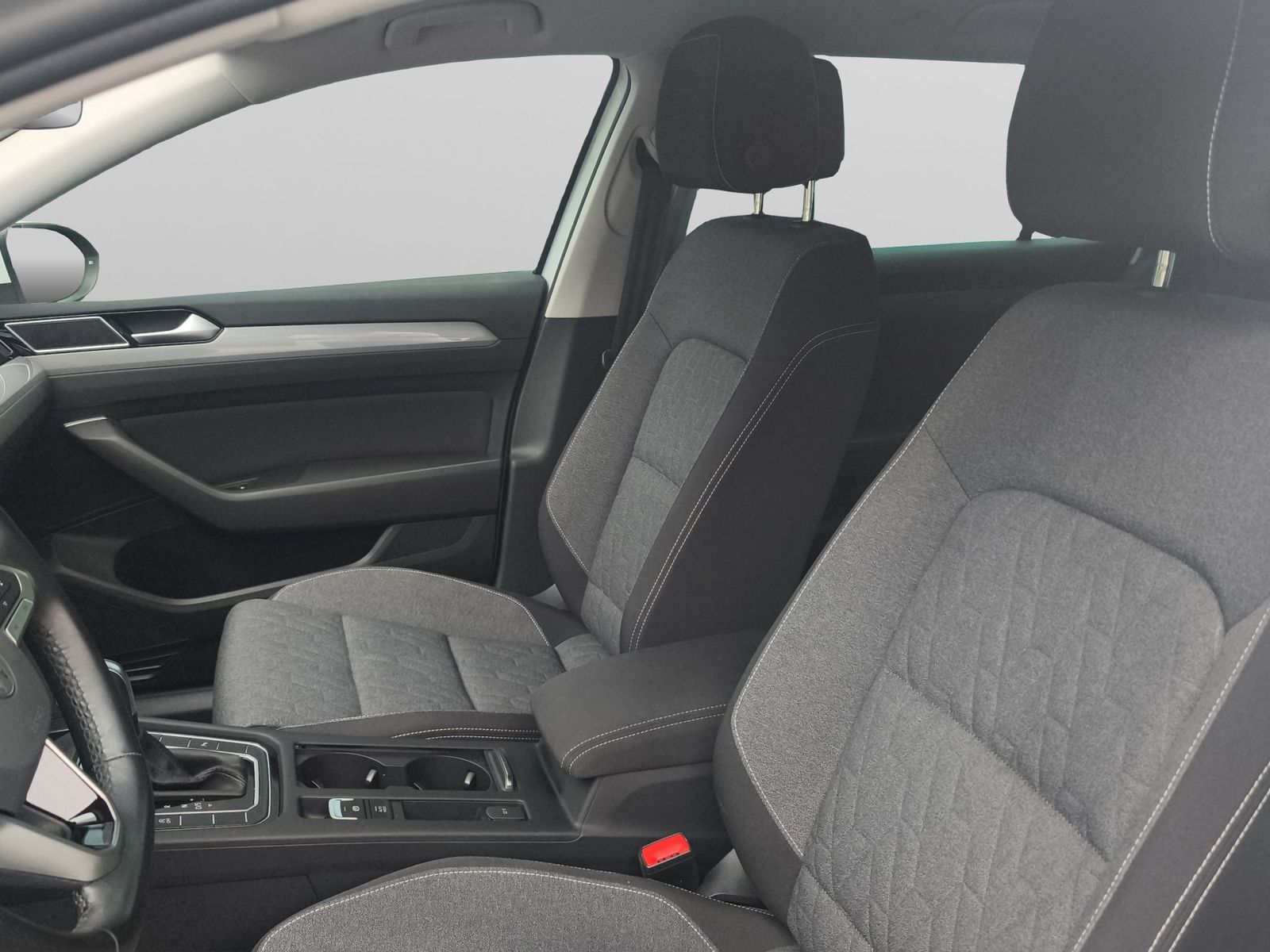 Volkswagen Passat Variant - Bild 10