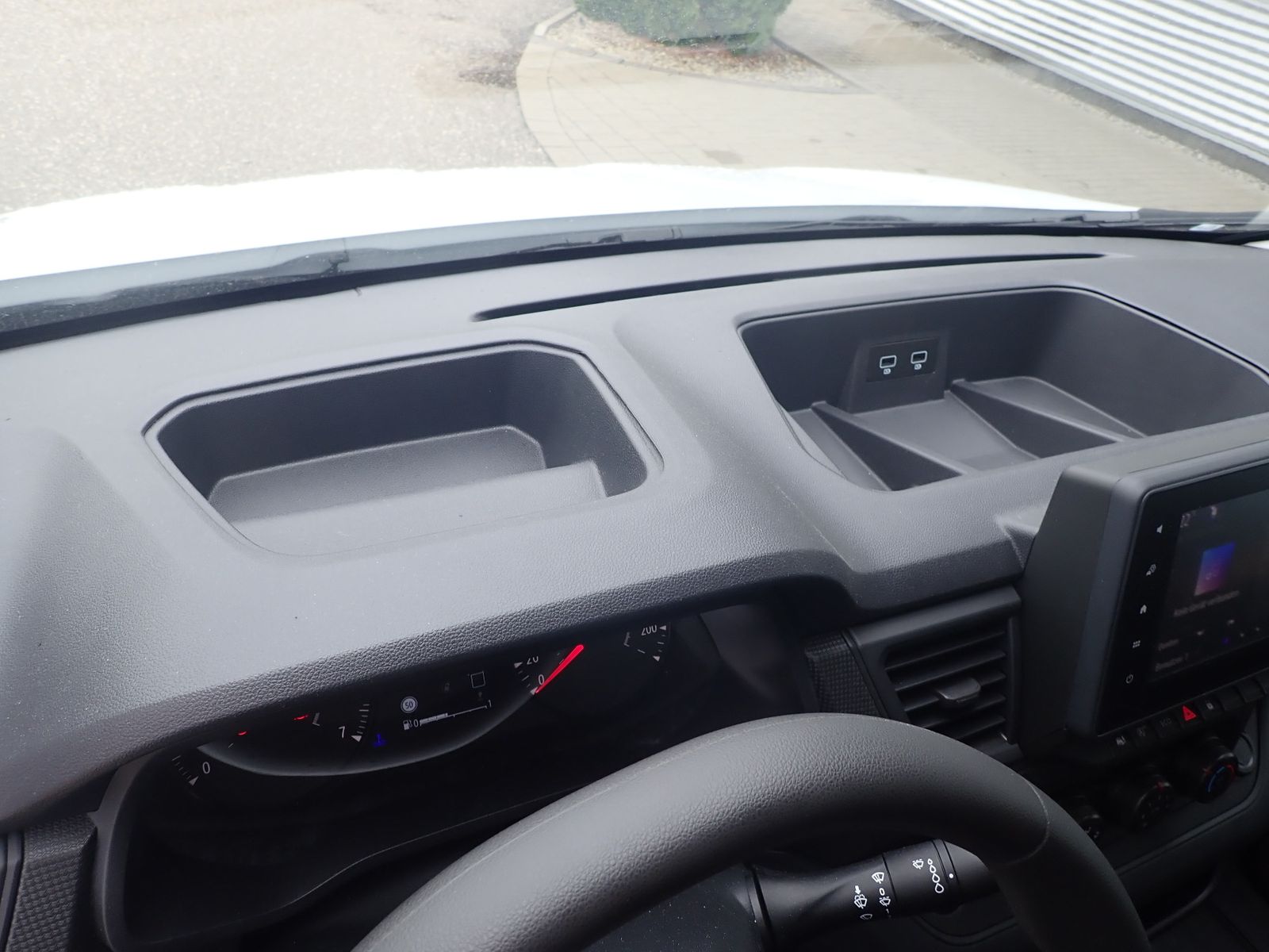 Fahrzeugabbildung Renault Trafic Lkw Komfort L1H1 3,0t Blue dCi 130 MY25
