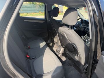 BMW 216 Active Tourer - 10