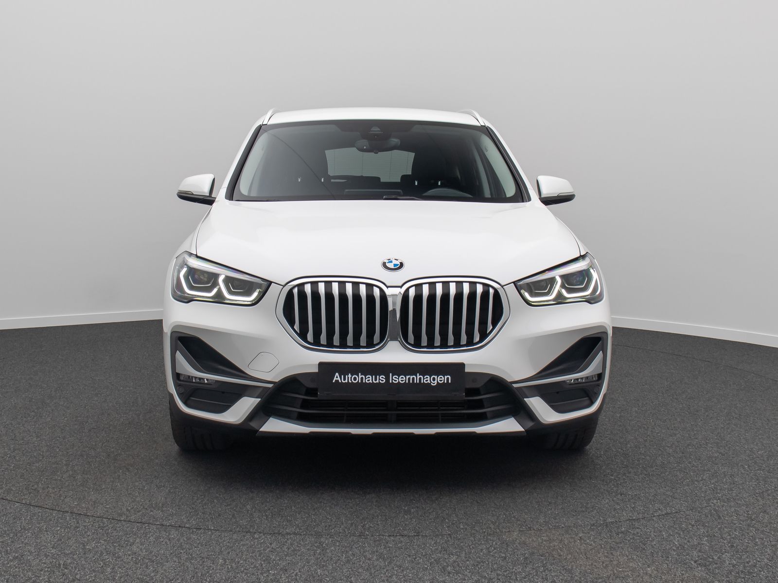 Fahrzeugabbildung BMW X1 sD20d xLine Navi+HUD Kamera DAB AHK Sportsitz