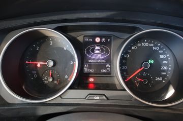 Volkswagen Tiguan 2.0 TDI Life ACC+KAM+LED+MASSAGE+AHK