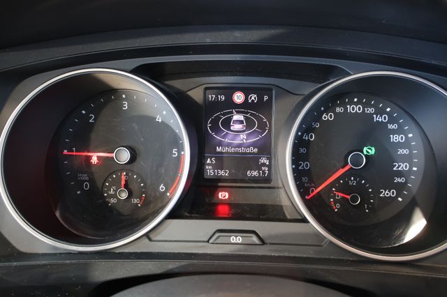 Volkswagen Tiguan 2.0 TDI Life ACC+KAM+LED+MASSAGE+AHK