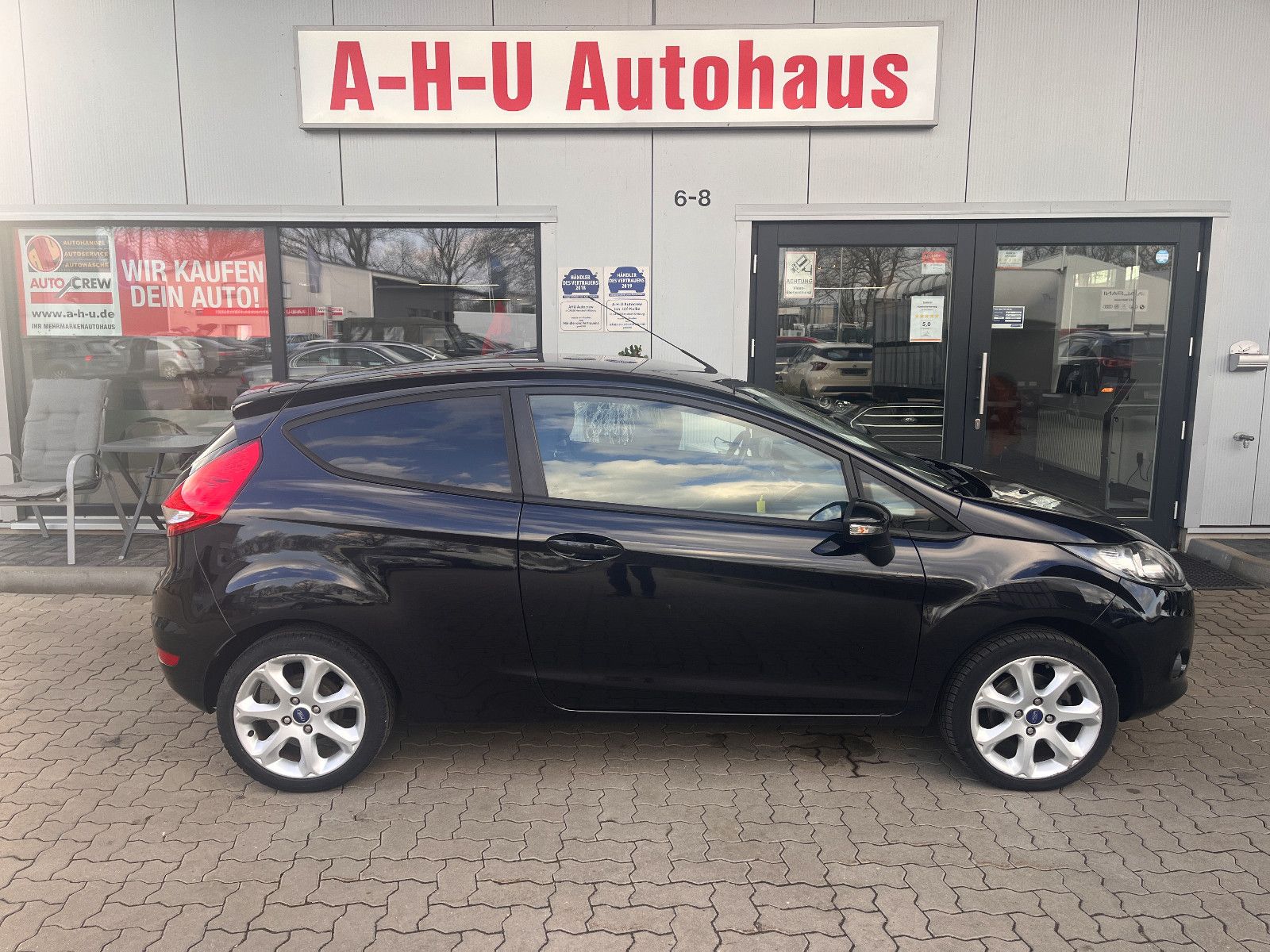 Fahrzeugabbildung Ford Fiesta Viva 1.3