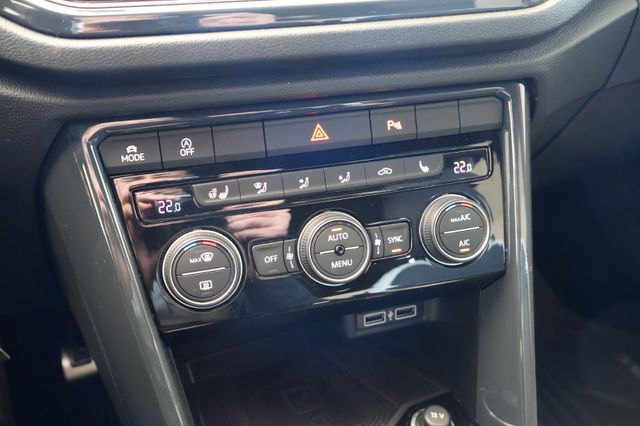 Volkswagen T-Roc Sport Automatik LED ACC Kamera Virtual