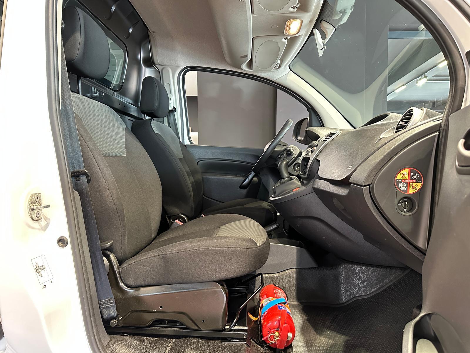 Renault KANGOO RAPID AC STANDHEIZUNG SORTIMO-WERKSTATTAU