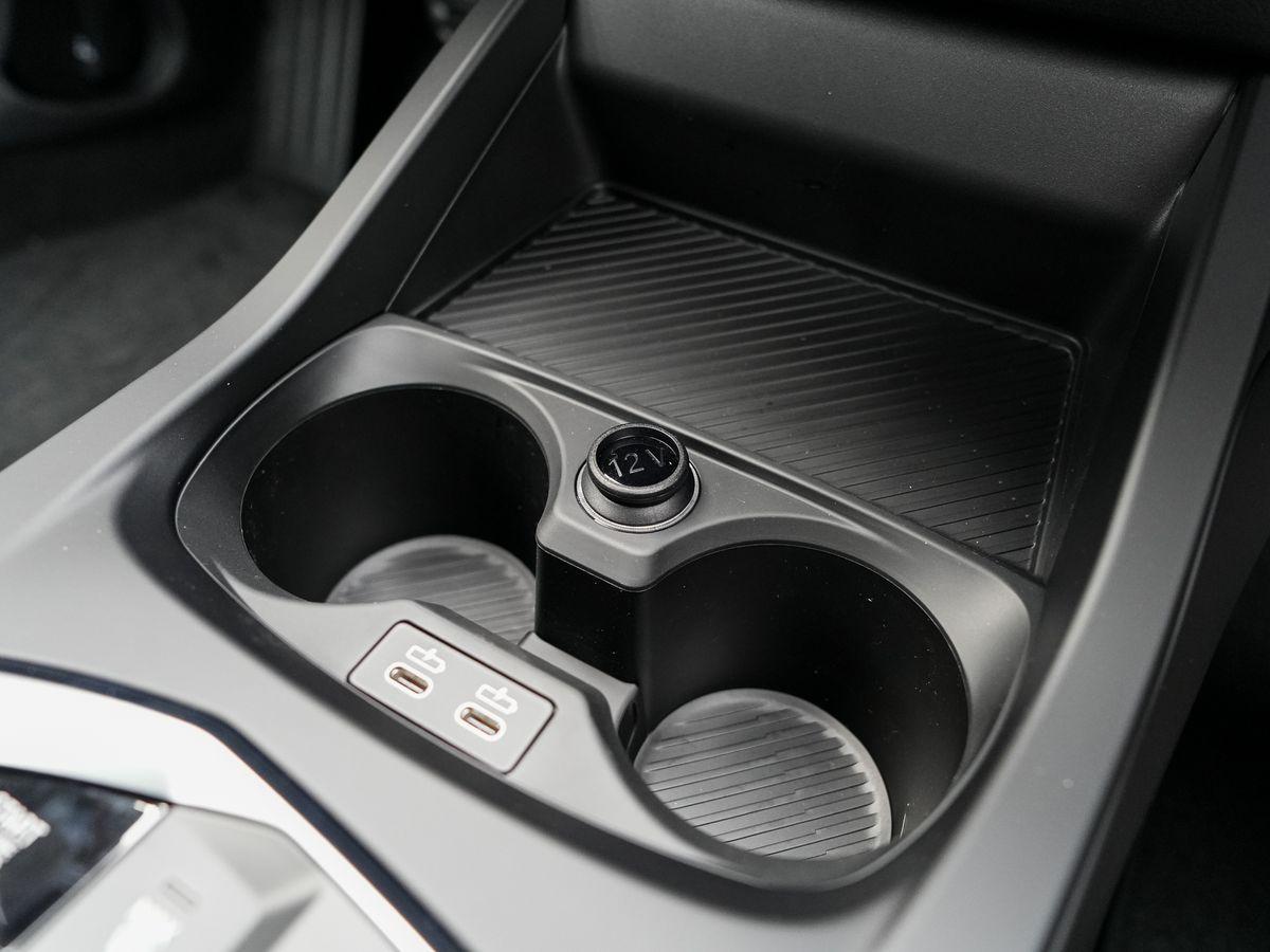 BMW 1 Series AHK Panoramadach Sportsitze Navi ParkAssist, миниатюра 17