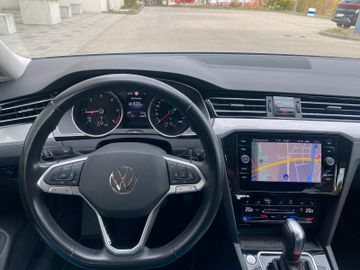 Volkswagen Passat Variant - 11