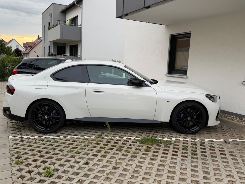 Image of BMW M240i