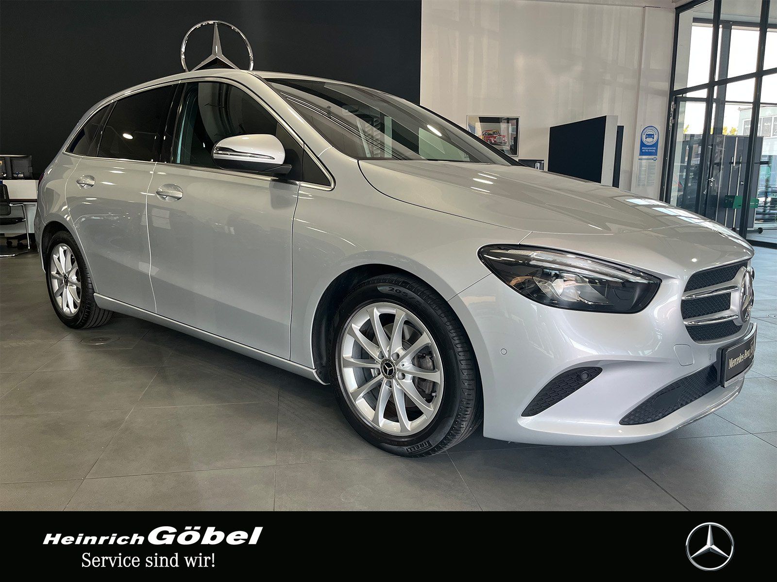 Fahrzeugabbildung Mercedes-Benz B 200 d PROGRESSIVE+LED+NAVI+KAMERA+CARPLAY
