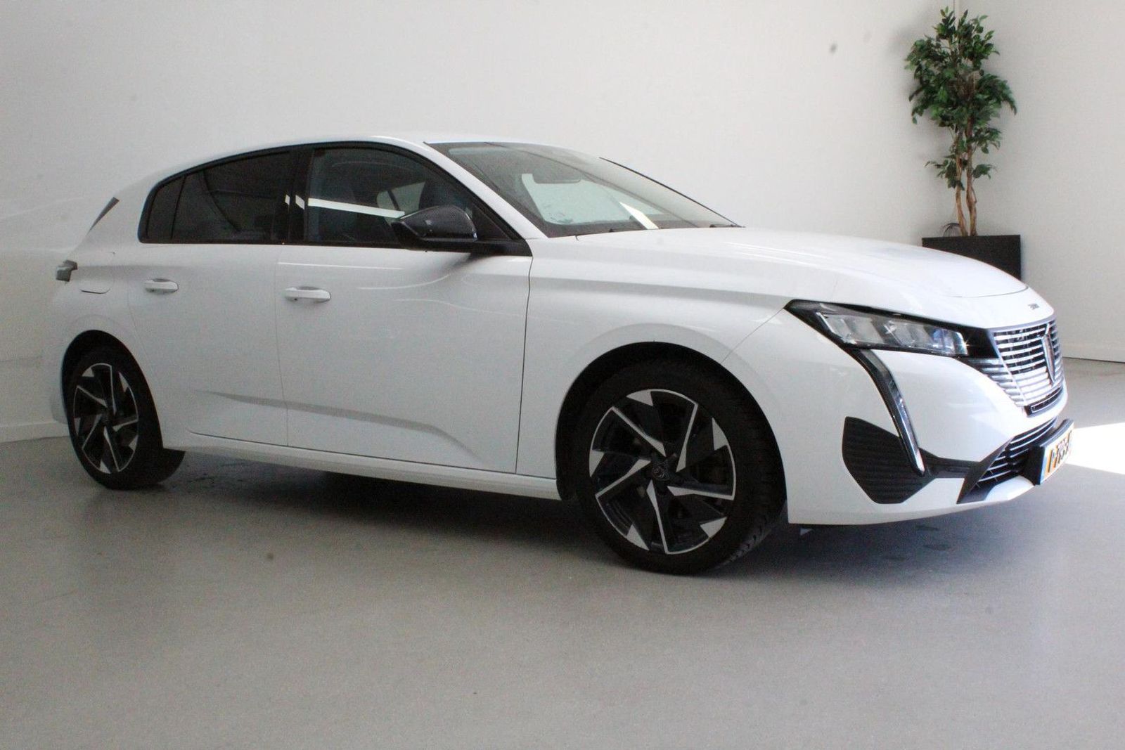 Peugeot 308 1.5 BlueHDi Allure Pack Business | CARPLAY | imagem 2