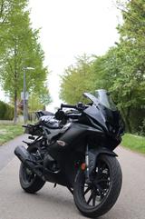 Yamaha R125 2024 Schwarz  125ccm !Verhandelbar! - 125 CCM