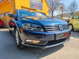 Volkswagen Passat Lim. Comfortline BlueMotion Navi Tüv Neu - Volkswagen Passat aus 2011