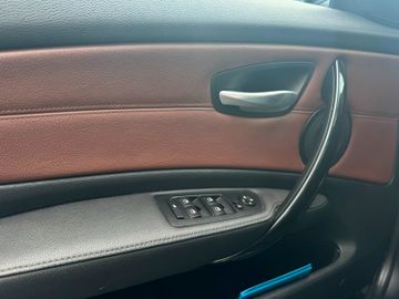 BMW 118 - 12