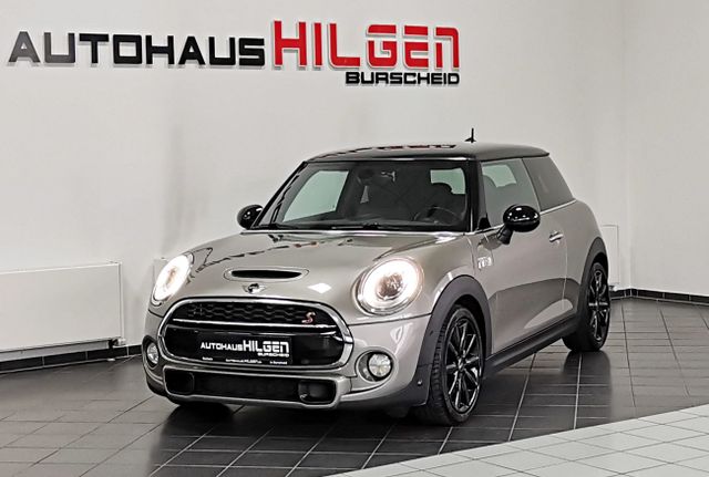 MINI Cooper SD Aut. John Cooper Works*R.Kam*H&K*Navi