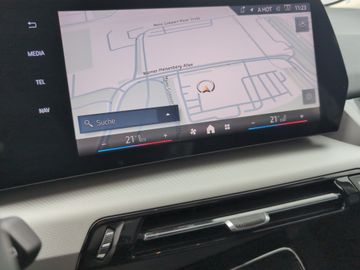 BMW 216 Active Tourer - 11
