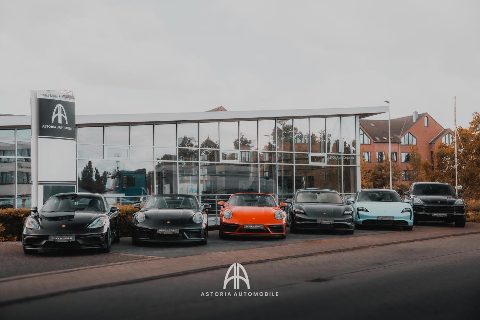 showroom-image-top
