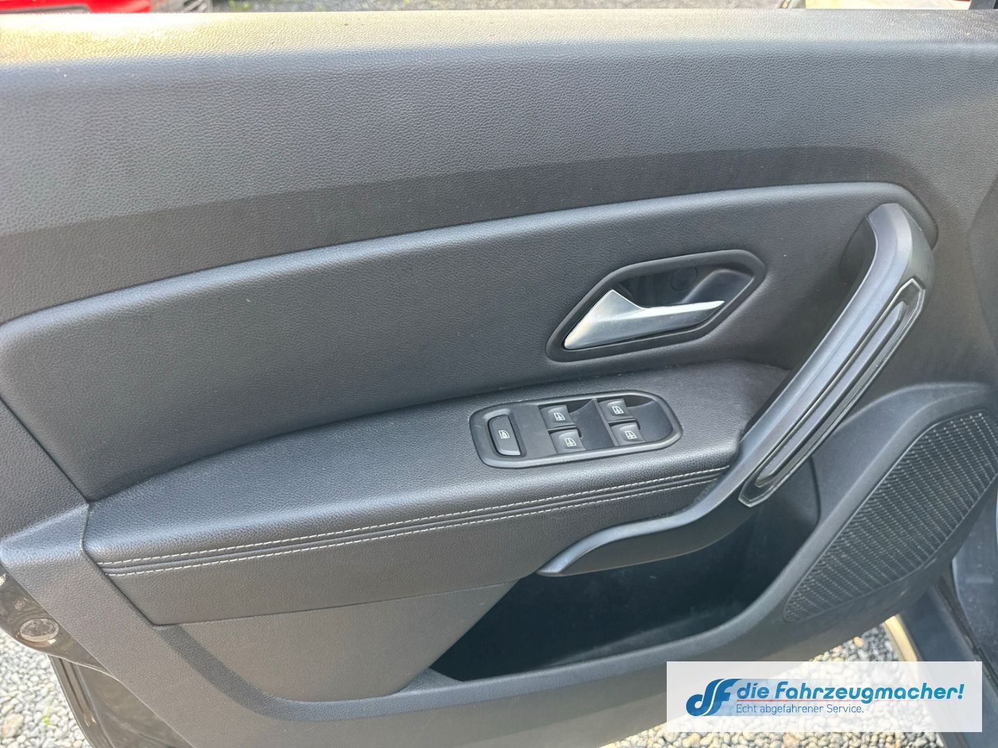 Fahrzeugabbildung Dacia Duster II Prestige 4WD Navi 360 Kamera *EXPORT