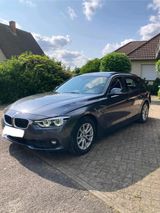 BMW F31 Touring Facelift *Pano*AHK*TÜV02.2027 - BMW: F02