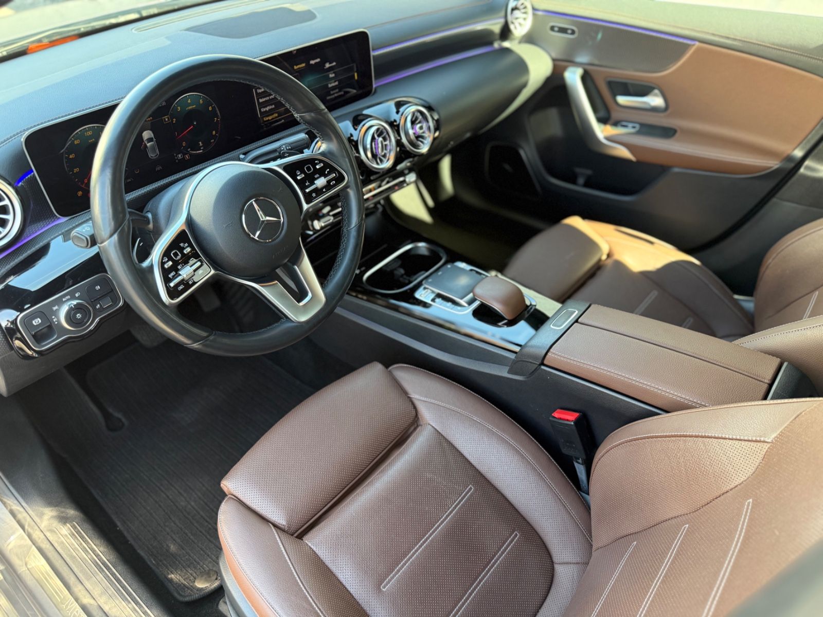 Mercedes-Benz A220 4Matic Kamera,Leder,Ambiente,Burmester LED imagem 2