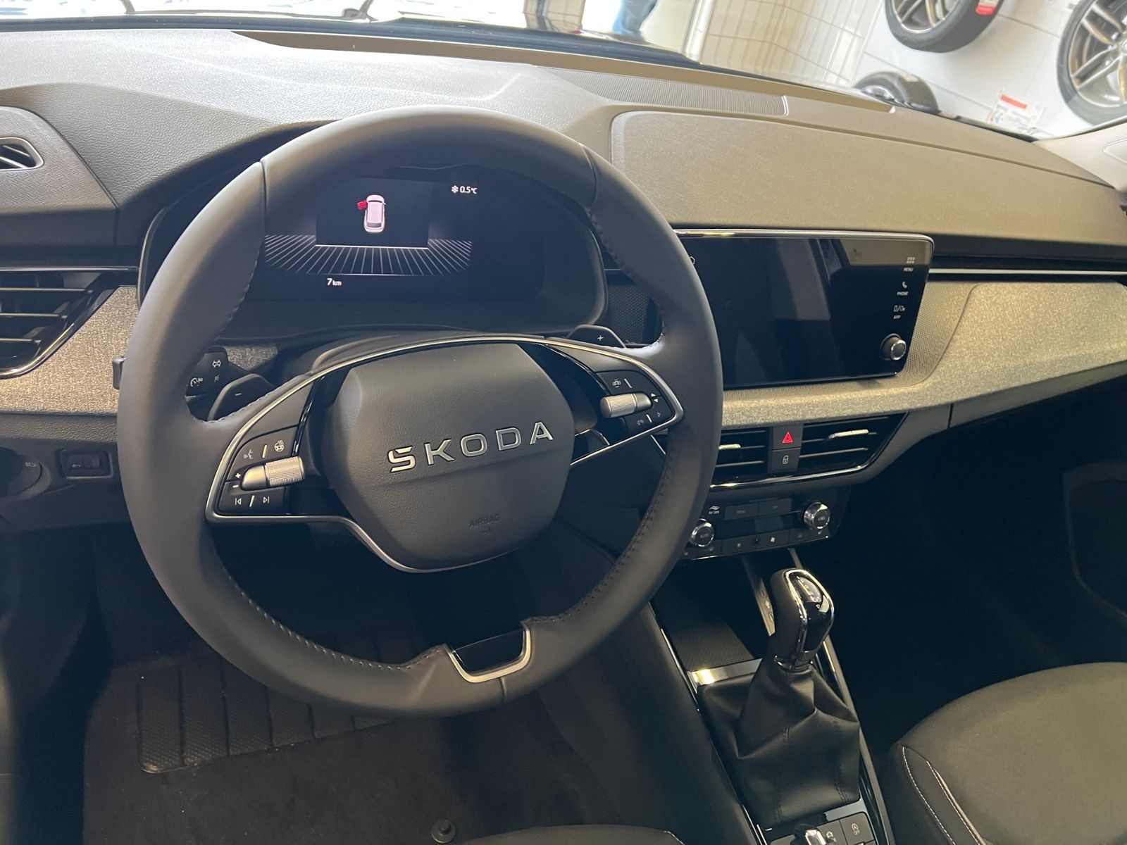 Fahrzeugabbildung SKODA Kamiq Selection 1.0 TSI DSG *AHK, LED, Komfortpa