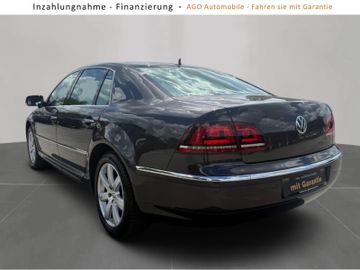 Volkswagen Phaeton - 3