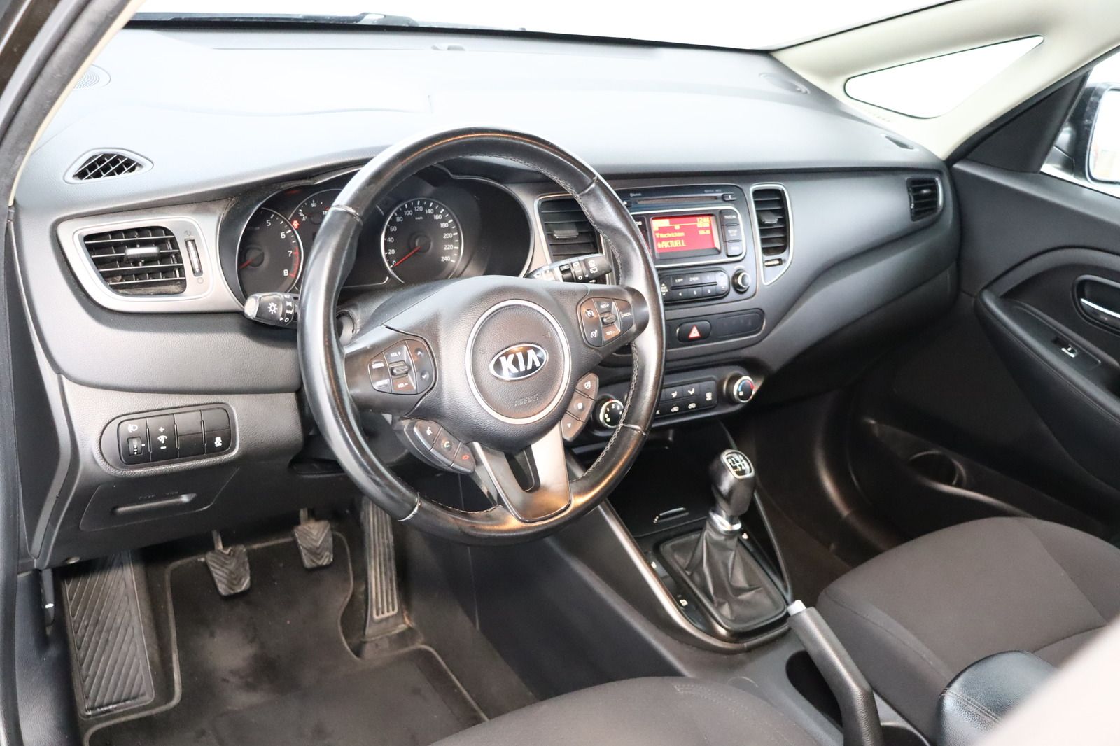 Fahrzeugabbildung Kia Carens 1.6 CVVT Klima * Sitzhzg. * PDC *