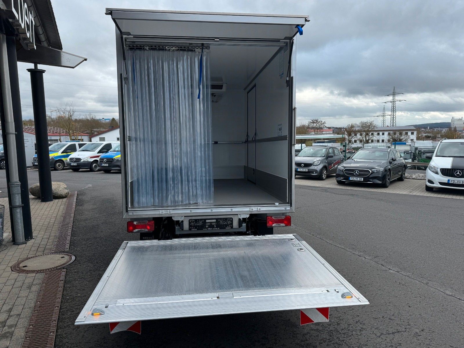 Fahrzeugabbildung Iveco Daily 35S16HA8/P Kühlkoffer