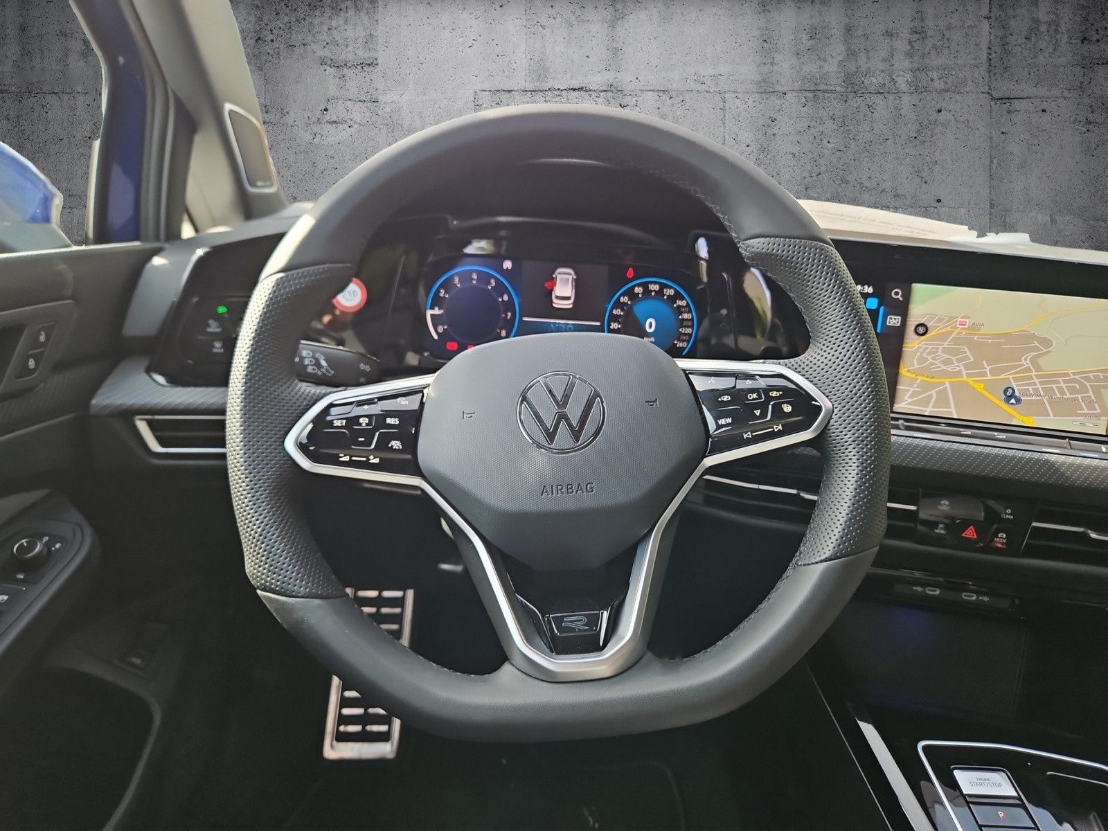 Golf Variant R-LINE 1.5 eTSI OPF DSG RFK