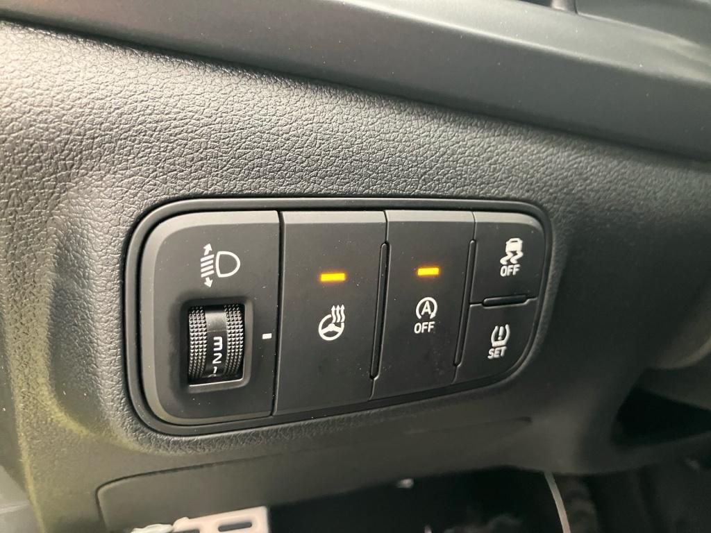 Fahrzeugabbildung Hyundai BAYON 1.0 T-GDI 7-DCT Prime 4xSHZ KlimaA Navi
