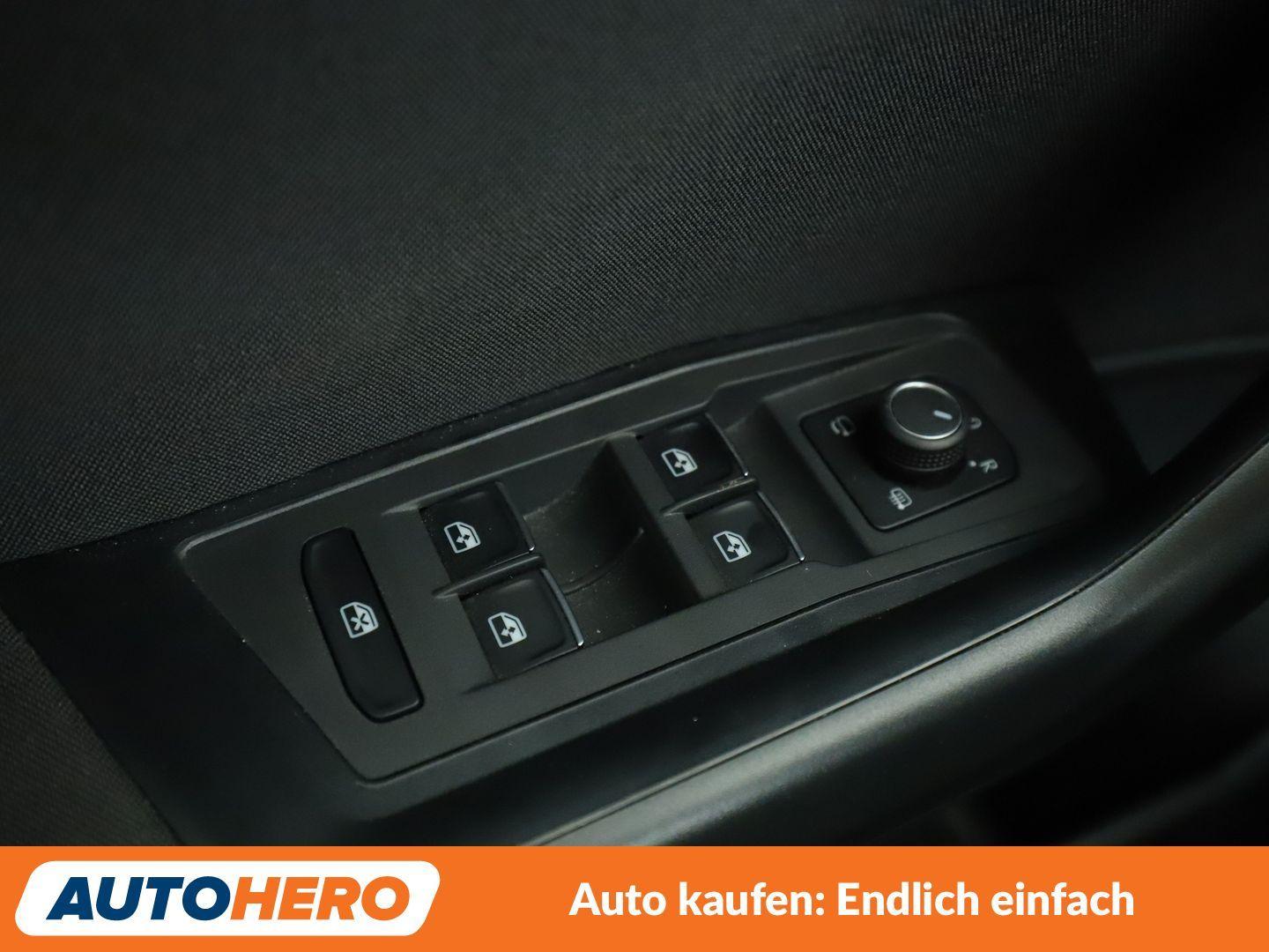 Volkswagen T-Roc 1.5 TSI ACT Sport Aut.*AHK*ACC*SHZ*PDC*NAV, миниатюра 26