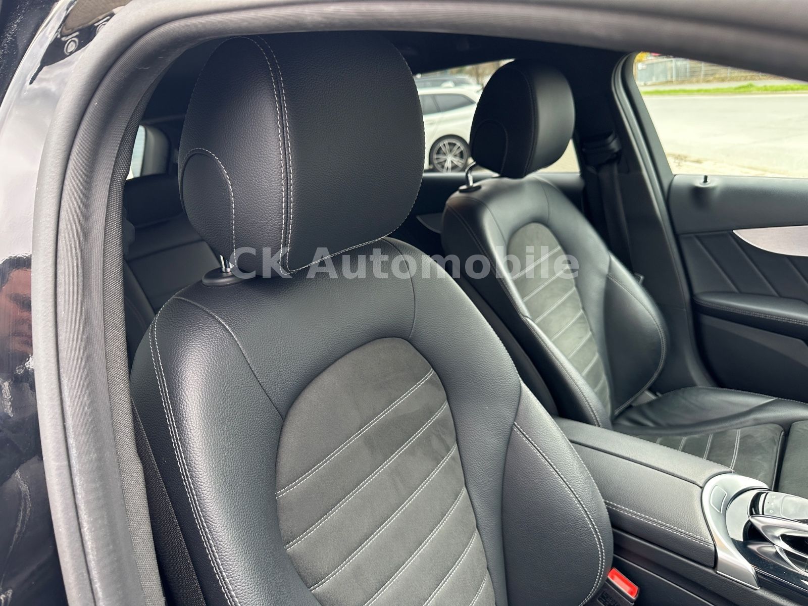 Fahrzeugabbildung Mercedes-Benz C 220d T  4Matic AMG-Line/Navi/LED/Kam/