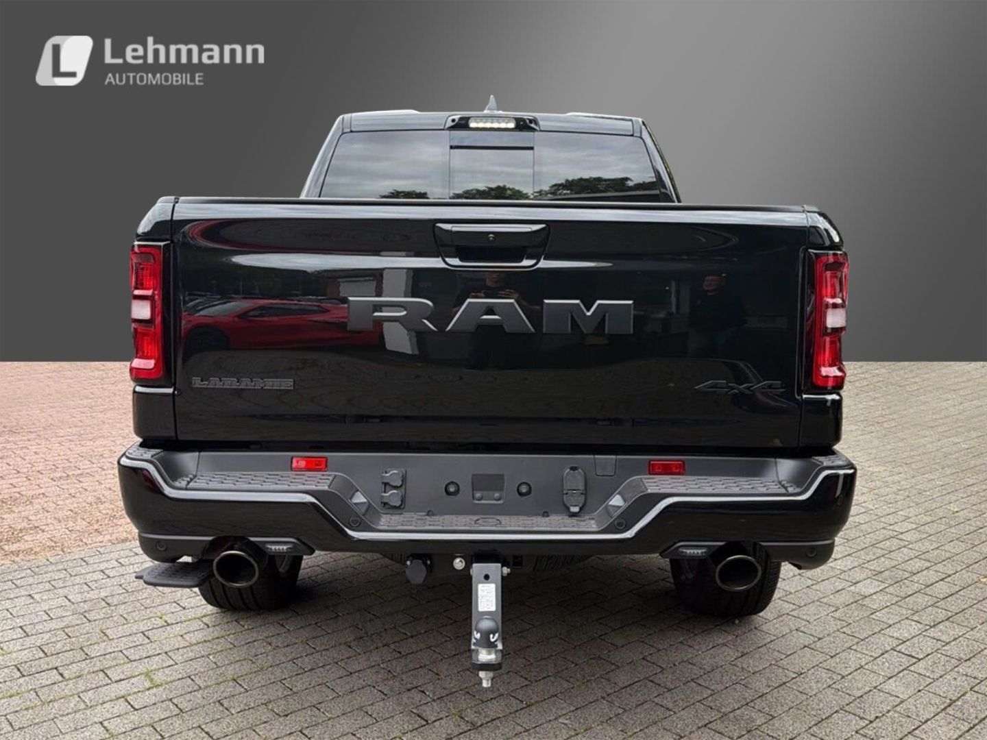 Fahrzeugabbildung Dodge RAM Laramie Night MY26-5,7-V8 -Vollausstattung-