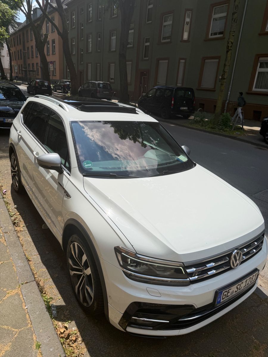 VW Tiguan Allspace 2.0 TDI SCR 140kW DSG 4MOTIO...